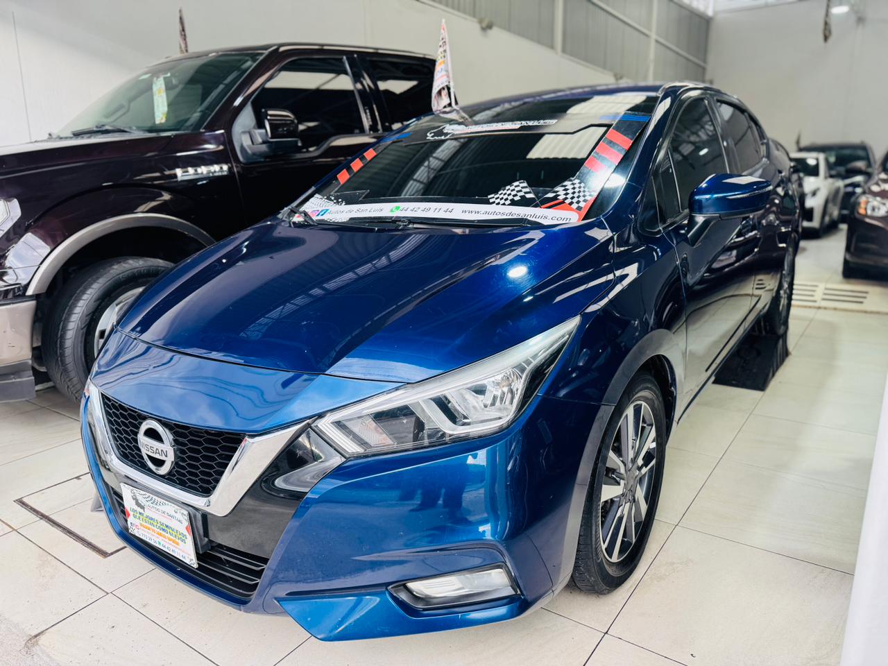 NISSAN VERSA