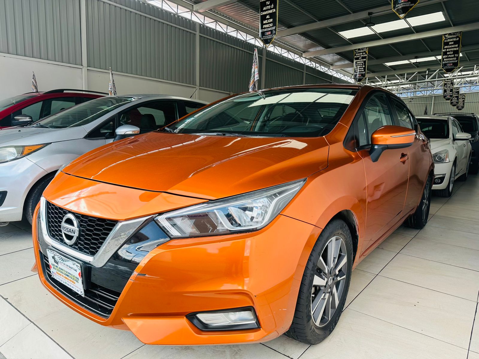 NISSAN  VERSA