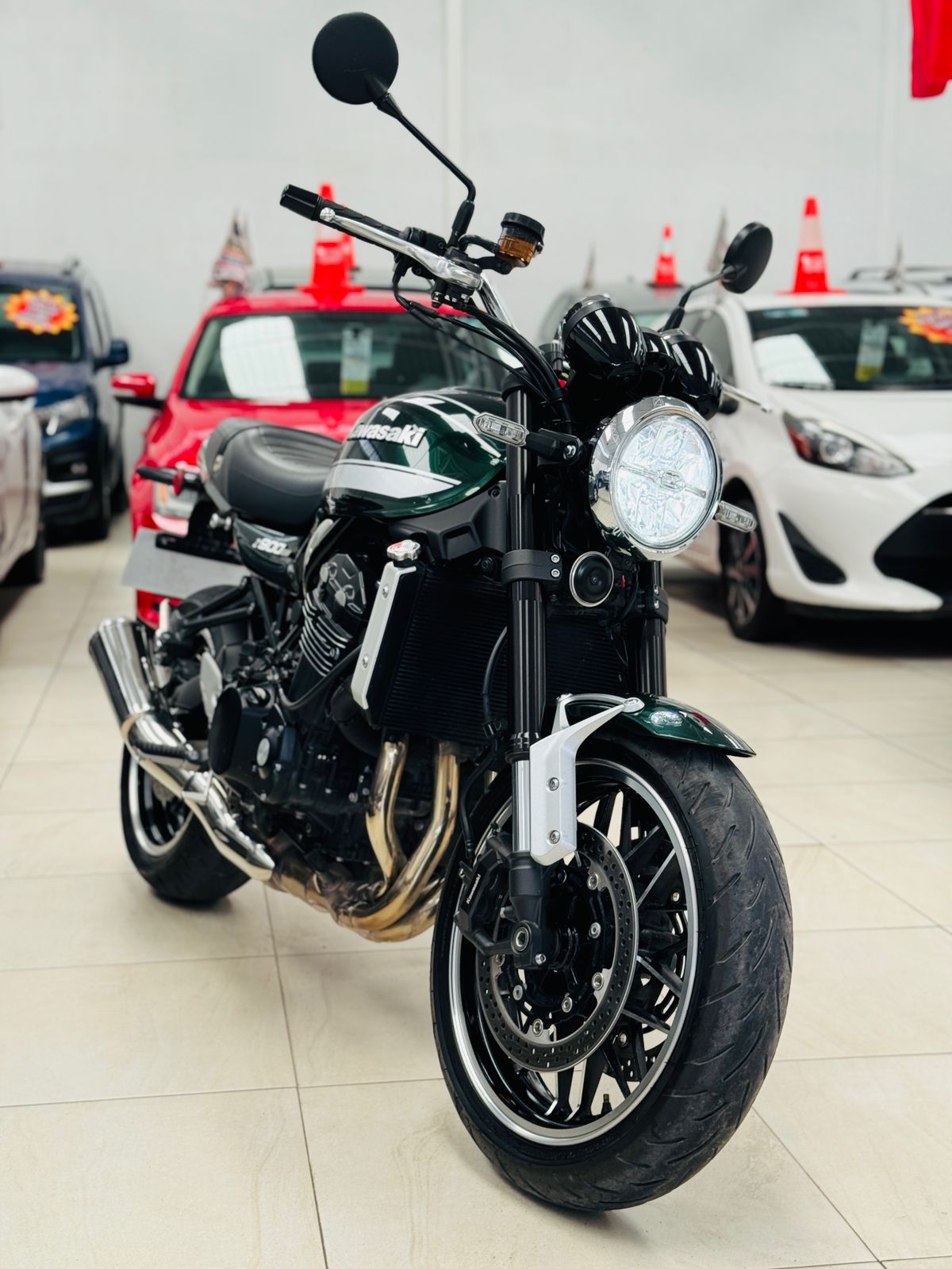 KAWASAKI Z900