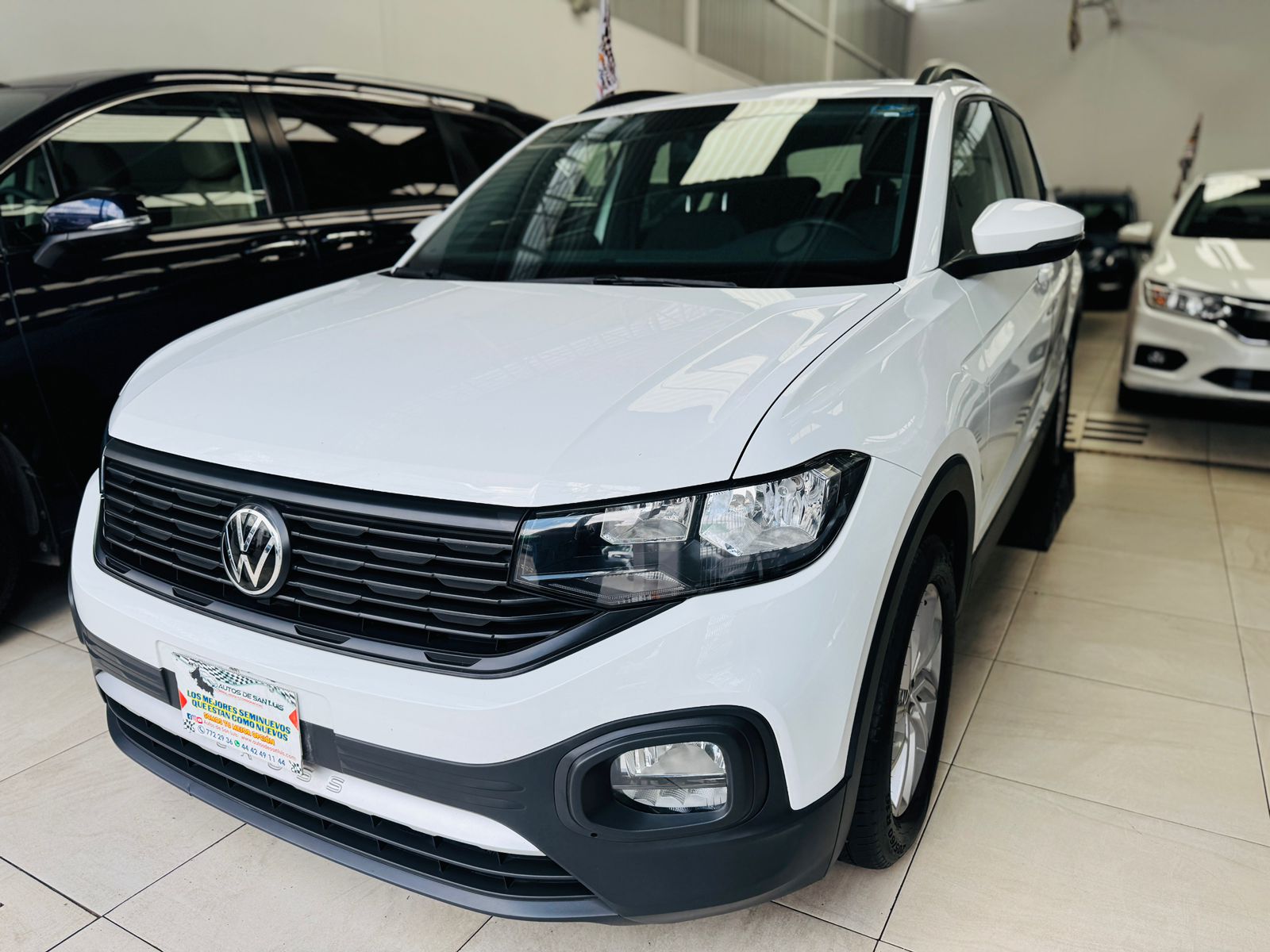VOLKSWAGEN T CROSS