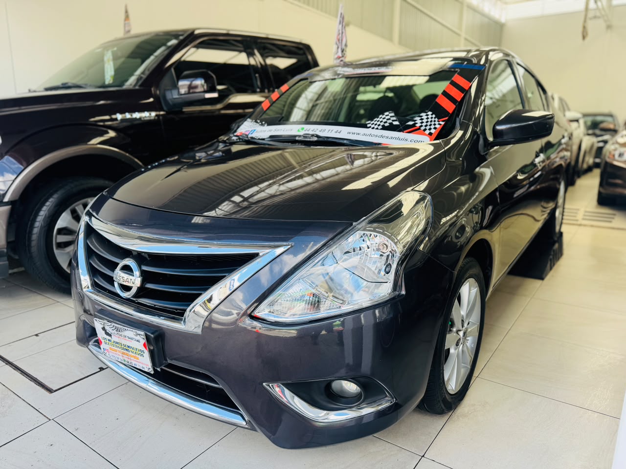 NISSAN  VERSA